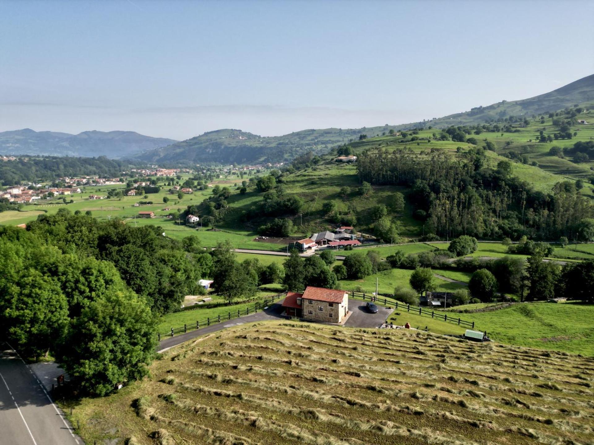 Casa Rural Los Riveros De Jeromo Selaya Bagian luar foto